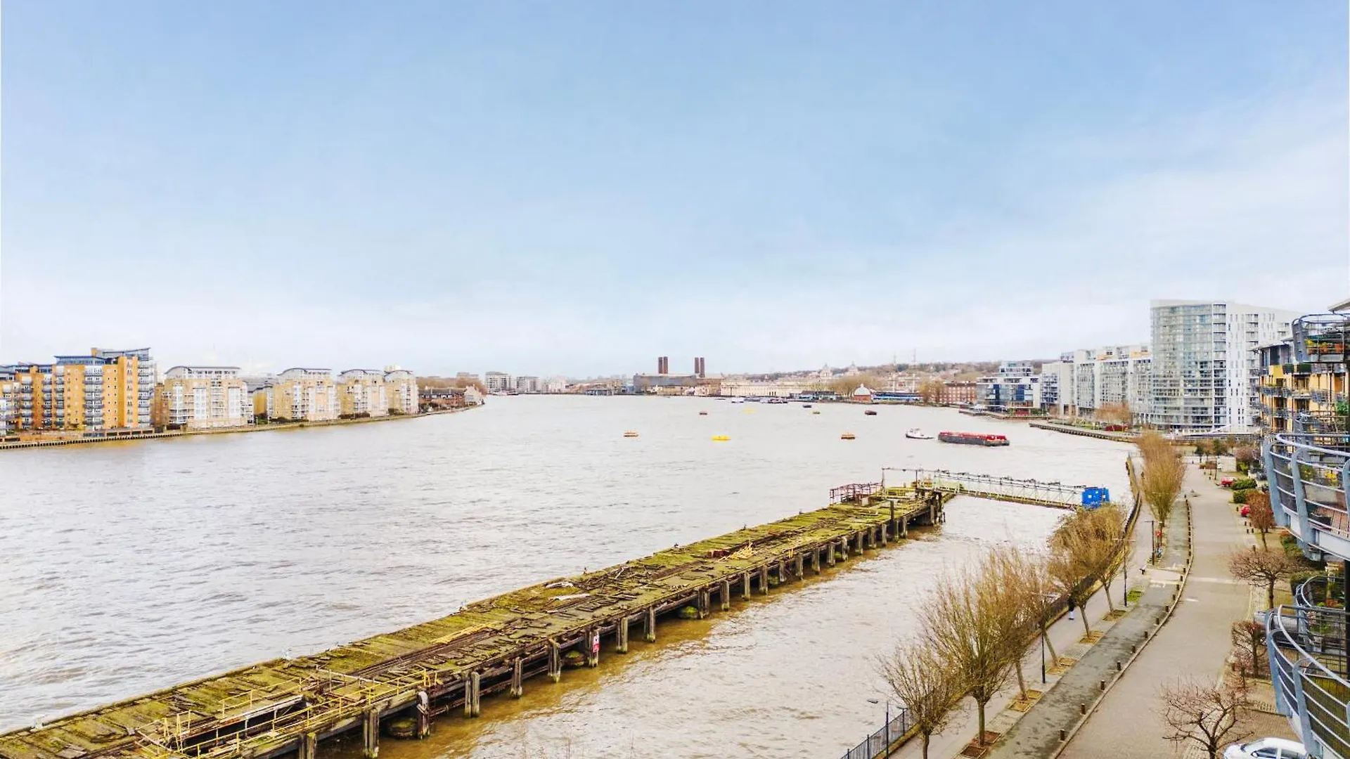 The View Greenwich - Luxury River Thames Apartment London